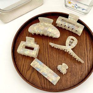 Large Rectangle Twisted Tortoise Acetate Hair Claw